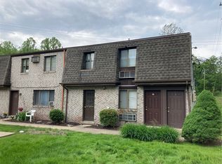 500 Milltown Rd #502, New Kensington, PA 15068