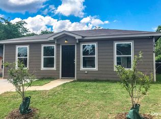 1216 E Powell Ave, Fort Worth, TX 76104