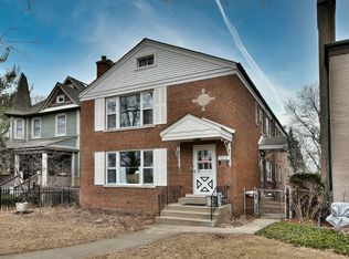 1018 Chicago Ave, Oak Park, IL 60302