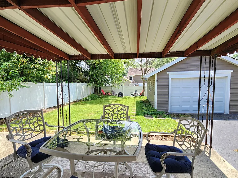 4411 Redmont Ave — Photo 12