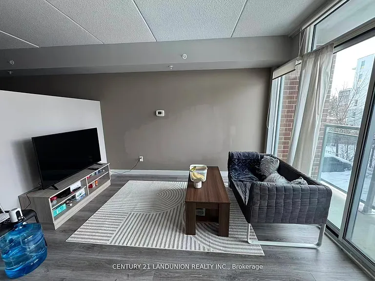 308 Lester St #225 — Photo 8
