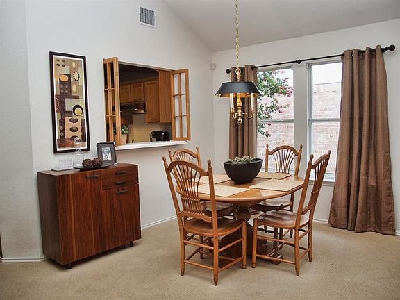 5th image of 3401 Texas Topaz Dr