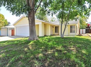 143 S Terra Cotta Rd, Lake Elsinore, CA 92530