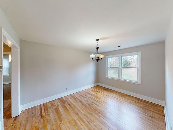 5th image of 473 Longview Dr