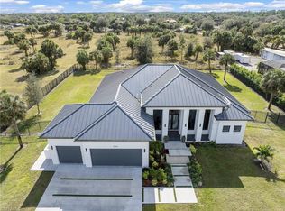 234 22nd Ave NE, Naples, FL 34120