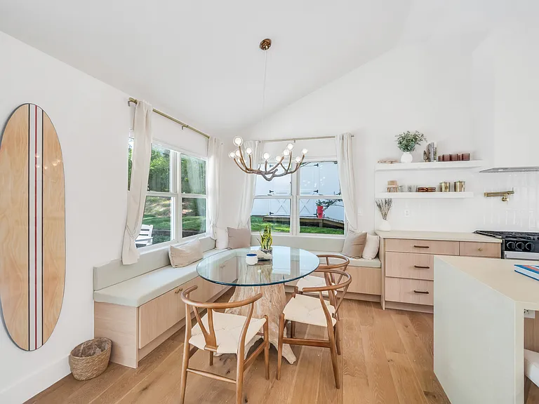9 Pine Tree Rd — Photo 11