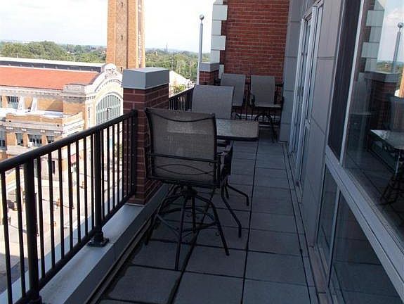 5th image of 1951 W 26th #Penthouse 11