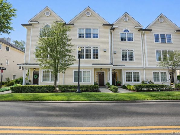 11 Station Pl Unit 9