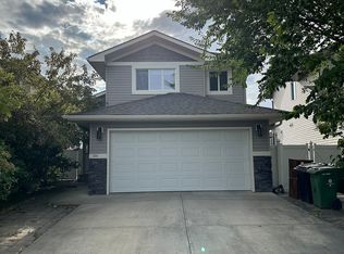 154 Wellington Pl, Fort Saskatchewan, AB T8L0G4