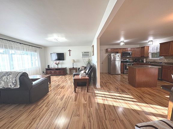 5th image of 2155 N West Shafer Dr