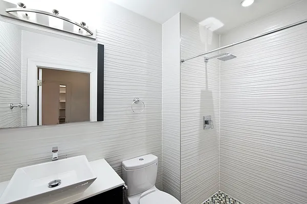 Rented by Bold New York | media 18