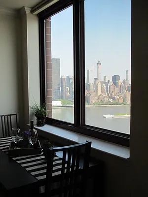 Sold by CityView Real Estate Inc. | media 38