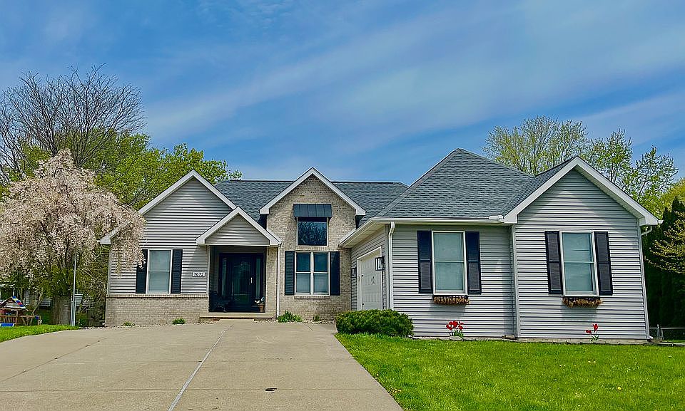1st image of 7072 Parkridge Pkwy