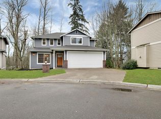 8426 130th St E, Puyallup, WA 98373