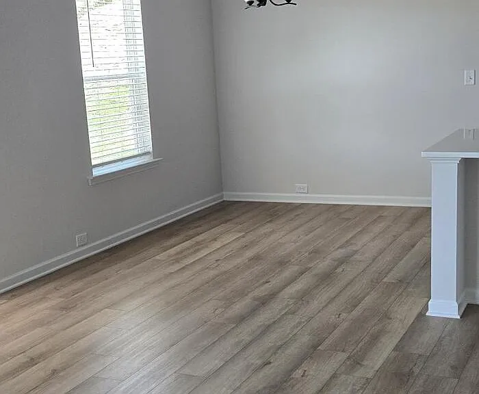 174 Thedford Dr — Photo 7