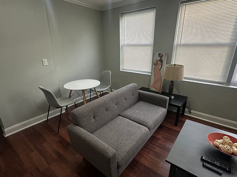 4255 Edson Pl NE — Photo 6