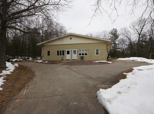 102 Bates St, Mendon, MA 01756