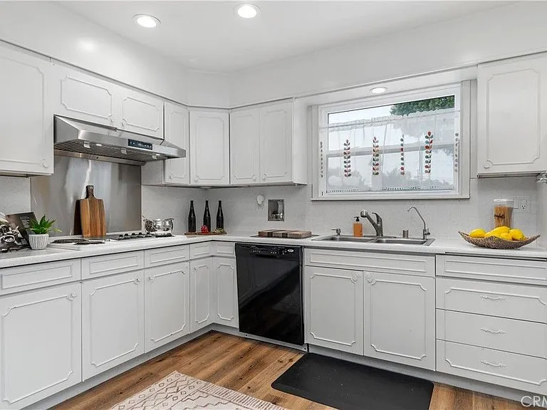 6136 E Rosebay St — Photo 11
