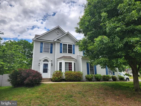 14 Regiment Ln, Fredericksburg, VA 22405