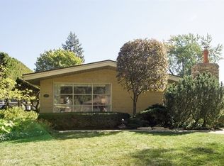 247 Miner St, Bensenville, IL 60106