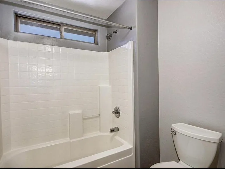 2205 W Gambit Trl — Photo 14
