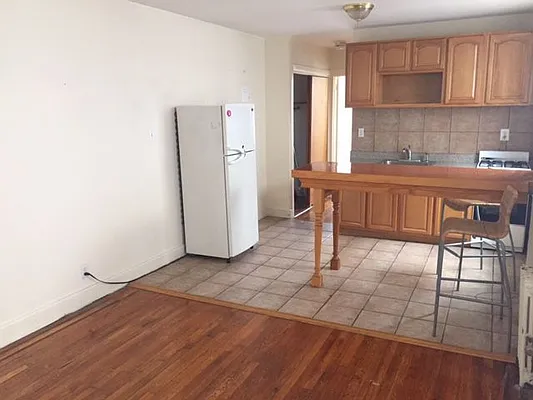 Rented by Elenora Dantchev, LREB | media 5