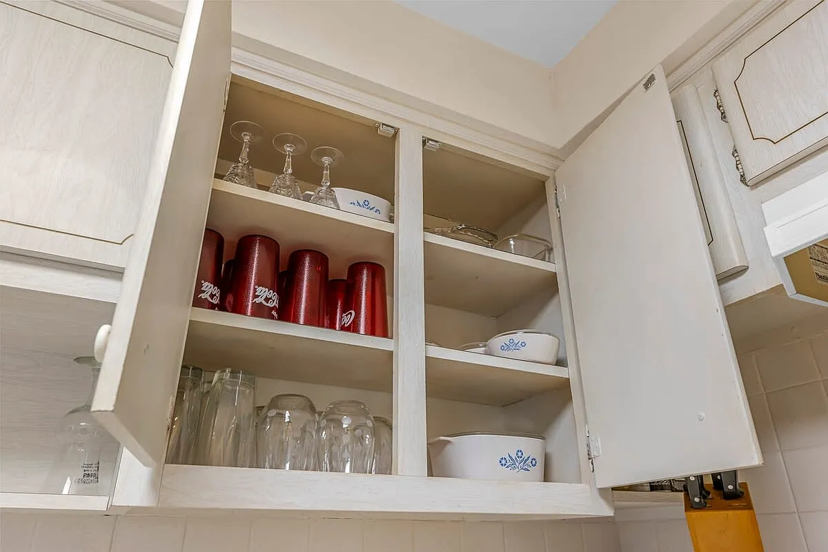 2 bed, 725 sqft, $2,500 — Photo 4