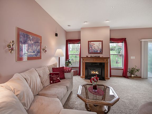 2nd image of 2758 Spy Glass Dr