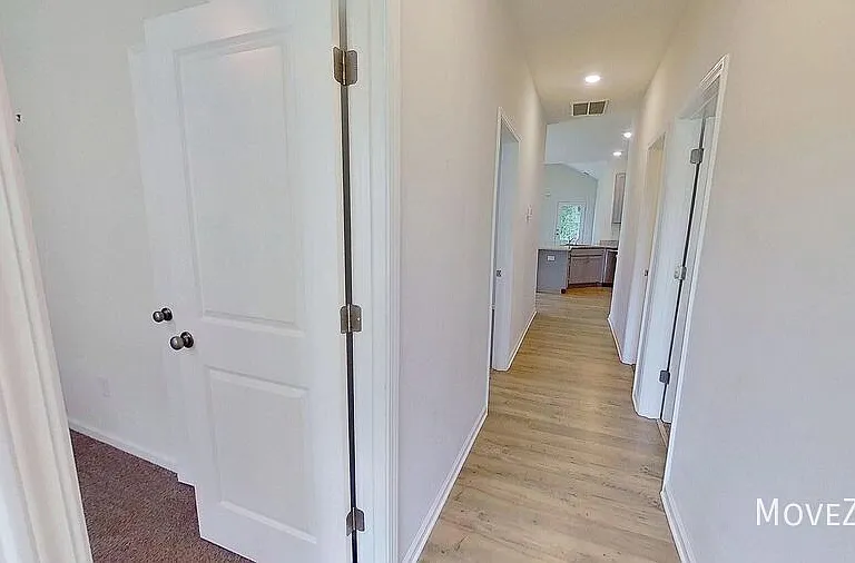 32 Shamrock Ln — Photo 45