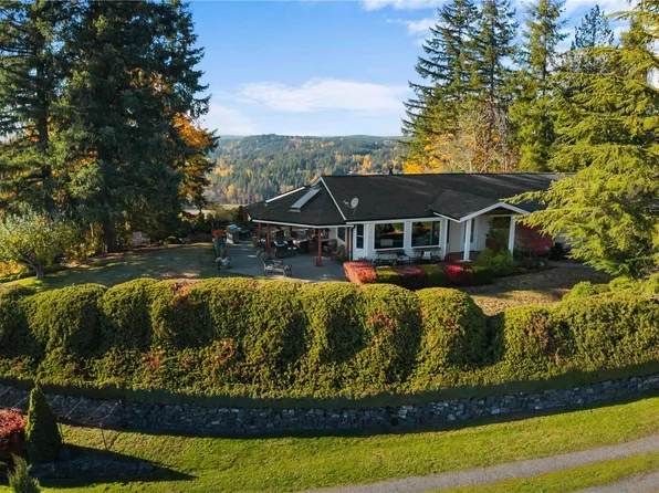340 Dow Ridge Drive N, Eatonville, WA 98328