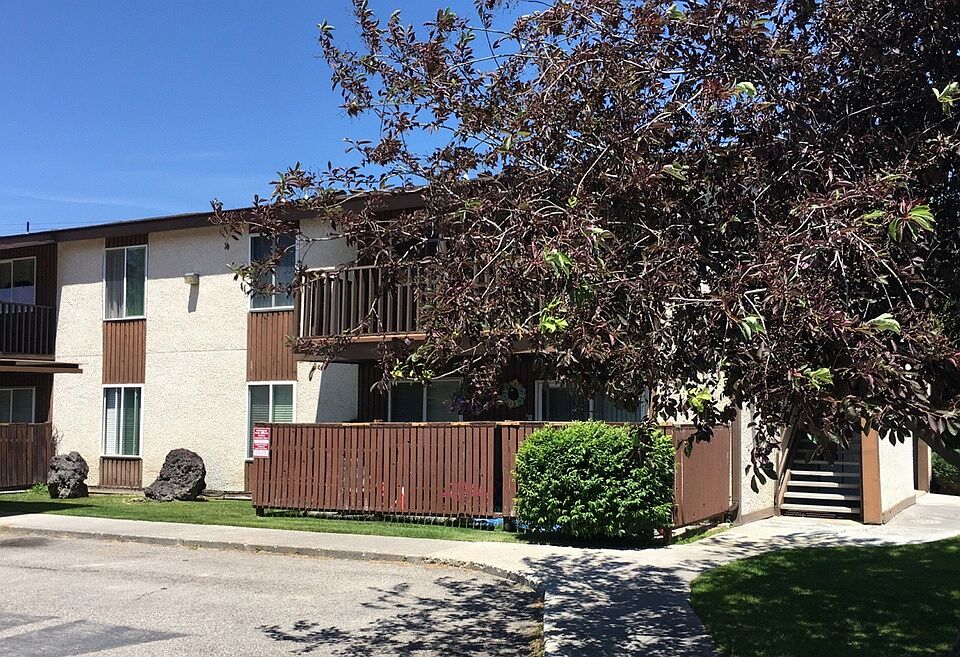 1st image of 1440 Vega Cir APT 3