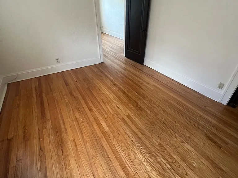 2626 N Moreland Blvd — Photo 21