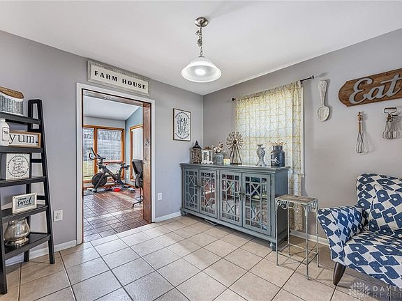 5th image of 249 Bedford Ave