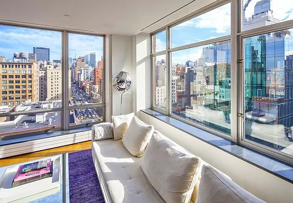 4th image of 201 W 17th St Penthouse H