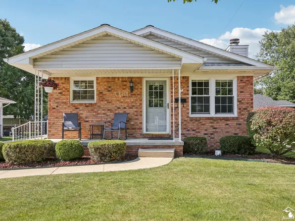 826 Waterloo St, Monroe, MI 48161