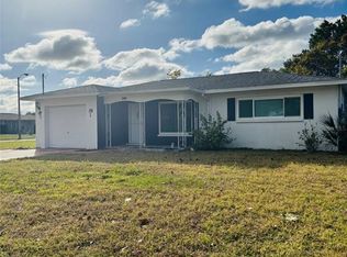 10517 Hibiscus Dr, Port Richey, FL 34668