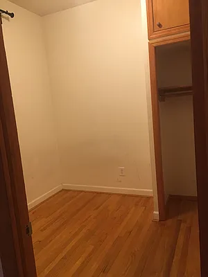 Rented by Warren T Real Estate Corp. | media 14