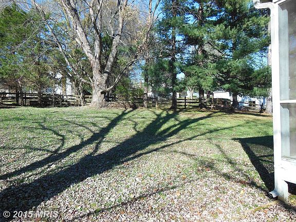 3rd image of 6705 Olde Mill Ct