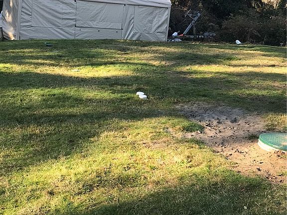 4th image of 28925 U St