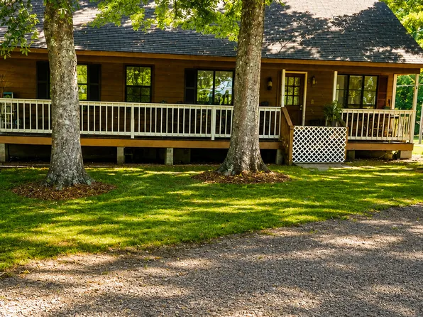 733 Old Social Cir, Social Circle, GA 30025