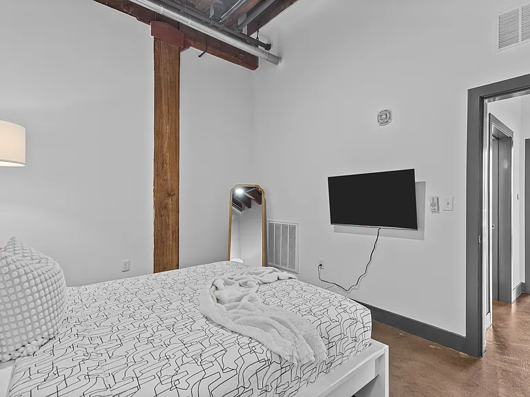 Peper Lofts — Photo 37