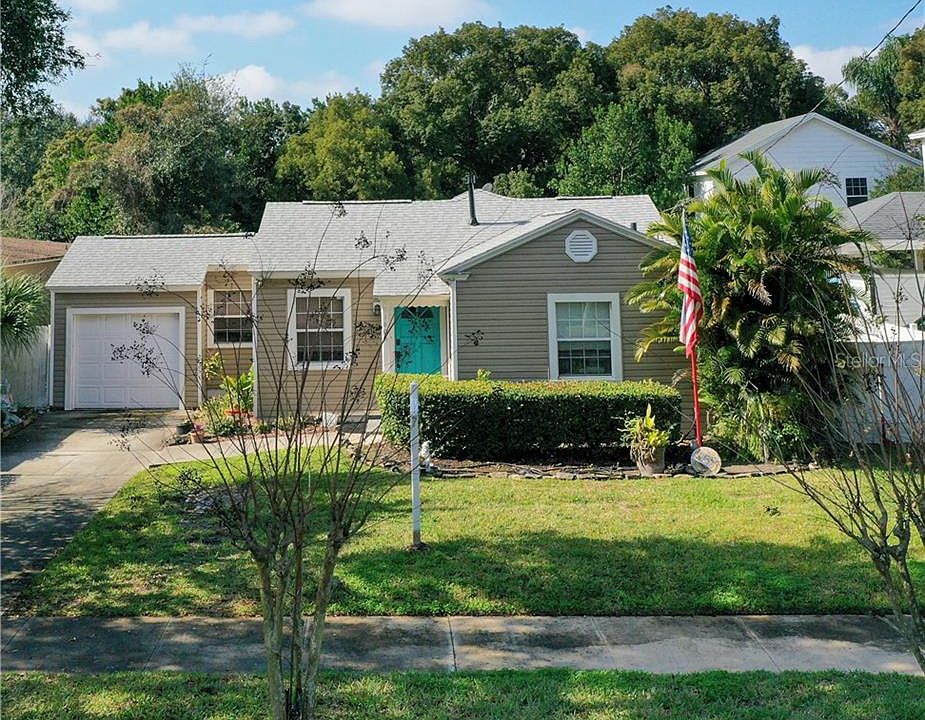 1st image of 1806 N Westmoreland Dr