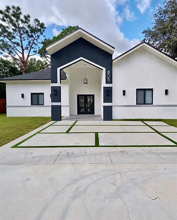 805 Hymon Cir
