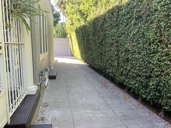 3rd image of 1249 Sierra Ave