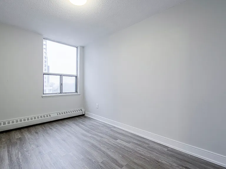 75 Eastdale Ave — Photo 21