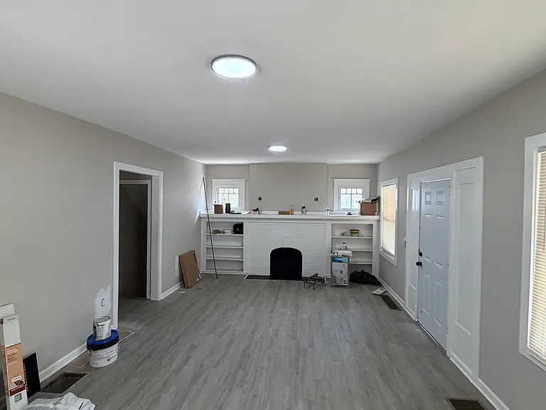 236 S 42nd St — Photo 23