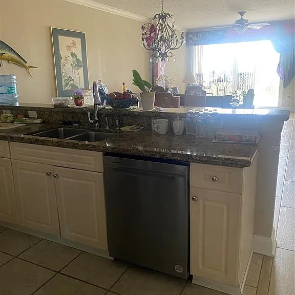 60 Surfview Dr #121 — Photo 9