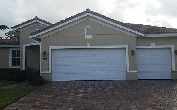 2nd image of 9340 Silent Oak Cir