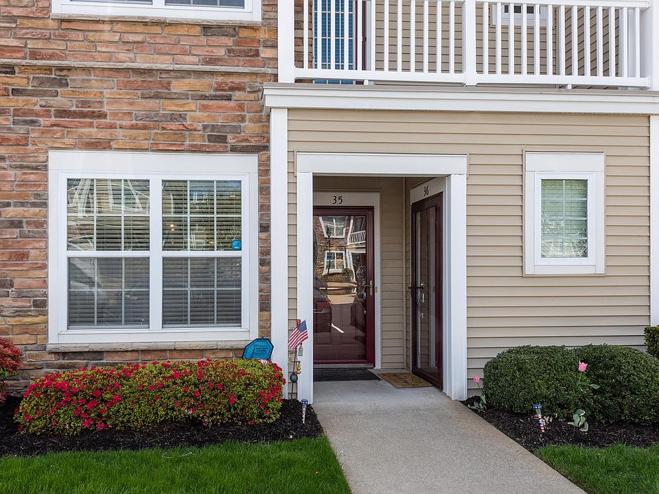 1st image of 35 Southampton Dr