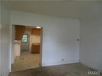 2nd image of 324 Suburban Ave